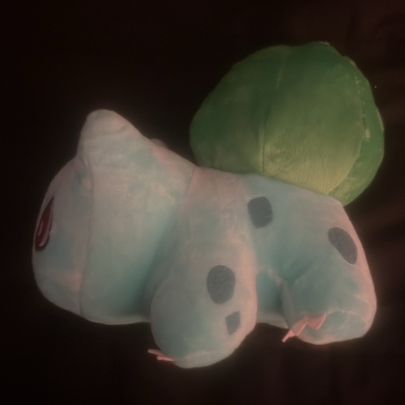 Bulbasaur Stuffed Animal - Picture 4 of 7